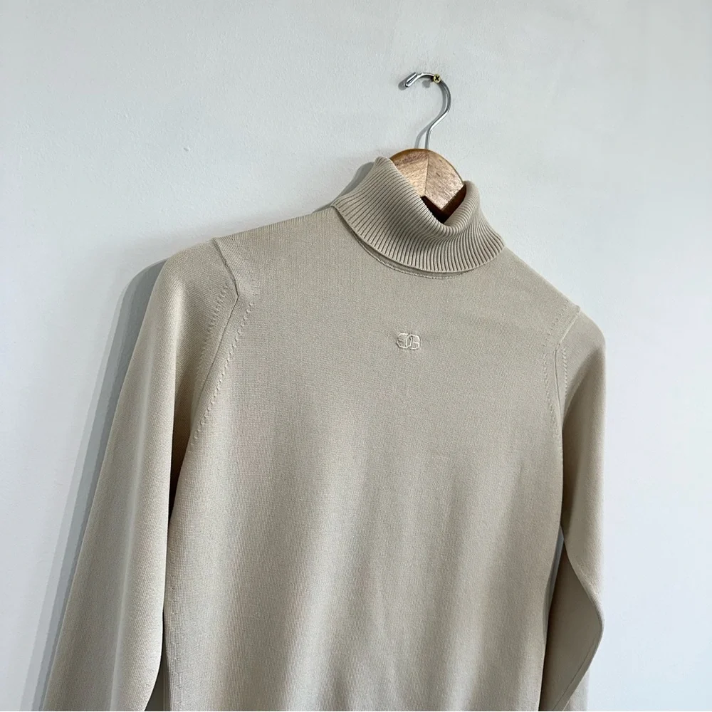 Vintage Givenchy Turtlneck Neutral Tan color lightweight knit zip back